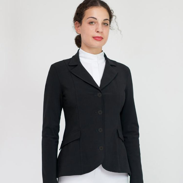 Yakie Hunter Showjacket