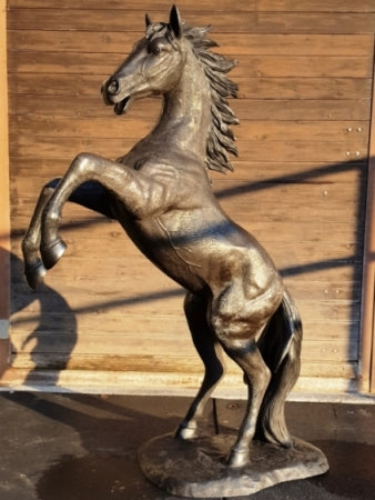 Bronze 'Rising Horse' 144cm Haar-Finish